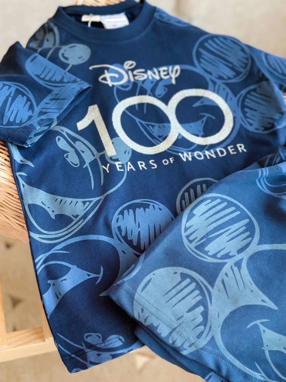 DISNEY 100. YEARS SET